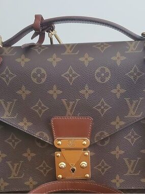 Louis Vuitton Monceau 28 Satchel with Brass color hardware. Great project bag